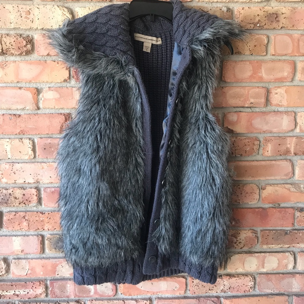 NWT Nine West Vintage American Jeans Faux Fur Vest Size Medium